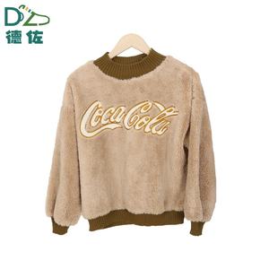 <span class=keywords><strong>Abbigliamento</strong></span> Invernale da <span class=keywords><strong>Donna</strong></span> di Seconda Mano all'<span class=keywords><strong>Ingrosso</strong></span> in Pelliccia Sintetica di Alta Qualità, Stili Misti Venduti in Lotti - Product Image 3