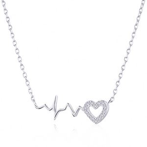 Collier pendentif en argent sterling Dylam Wholesale Fashion AAAAA Zirconia Love Heart pour femmes Destiny - Product Image 1