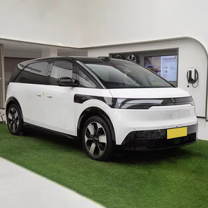 2025 ZEEKR MIX Vehículo eléctrico inteligente Conducción a la izquierda Coche de motor EV de alta velocidad con caja de cambios automática Nuevo modelo de largo alcance - Product Image 2
