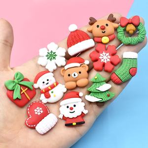 Abalorios de resina de Papá Noel y muñecos de nieve para decoración navideña DIY, cabujones de oso de base plana para regalos y manualidades navideñas DIY - Product Image 2