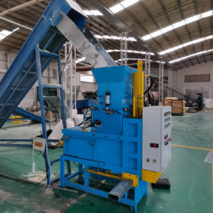 1kgから30kgの木材削りくず/おがくず包装機、エンジンをコアコンポーネントとして搭載、5kg、10kg、20kg、25kgのオプションあり - Product Image 2