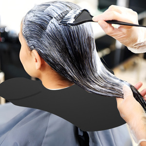 Capa de Peluquería de Silicona Antiadherente para el Cabello - Product Image 1