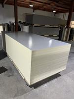 Échantillon Gratuit Panneaux Muraux Intérieurs Pure Color Skin Sense Panneaux en Pierre de Carbone Panneaux Muraux Imperméables en Placage de Bois Charbon de Bois