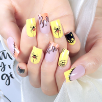 Ongles artificiels carrés courts en ABS à motif araignée mignon, pré-conçus, à application rapide pour enfants, avec tampon adhésif en gelée pour manucure.