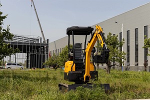 Mini excavadora de 1 tonelada, Micro excavadora sobre orugas con cilindro hidráulico Eaton, caja de cambios, bomba de Motor PLC a la venta - Product Image 3