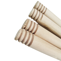 Manche de balai en bois d'eucalyptus naturel en gros pour articles ménagers et fournitures de nettoyage