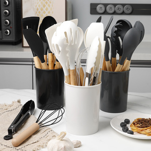 Ensemble de 12 ustensiles de <span class=keywords><strong>cuisine</strong></span> en <span class=keywords><strong>silicone</strong></span> écologiques antiadhésifs avec spatule de <span class=keywords><strong>cuisine</strong></span>, pinces alimentaires, <span class=keywords><strong>fouet</strong></span> à œufs pour ustensiles de <span class=keywords><strong>cuisine</strong></span> - Product Image 4