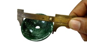 ถาดคริสตัล mariam Jasper หรูหราพร้อมชามพลอยแกะสลักด้วยมือและการประดิษฐ์ตัวอักษรที่ซับซ้อนเหมาะสำหรับการตกแต่งฮวงจุ้ย - Product Image 3