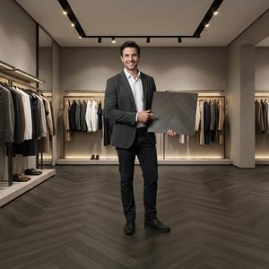 Parquet en chêne clair multicouche à chevrons avec âme en bouleau russe et classe AC4, idéal pour les boutiques - Product Image 5