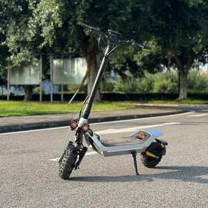 Jialing Scooter Eléctrico 60 KM/H Rango Batería Desmontable y 6 Protecciones Sistema de Seguridad - Product Image 1