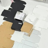 Mini boîte d'expédition et de colisage en carton argenté métallisé de luxe pour photocard Kpop et emballage cadeau de bonbons avec logo personnalisé