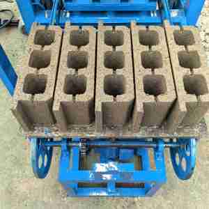 WJ 4-26 Automatische Zuführung Industrielle Hochleistungs-Festzementblock-Herstellungsmaschine Produktionslinie - Product Image 6