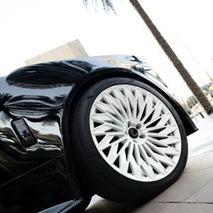 Rines Forjados en Blanco Brillante de 18, 19 y 20 Pulgadas, 5x112, 5x114.3, 5x120 <span class=keywords><strong>para</strong></span> Autos de Lujo como Rolls-Royce, BMW, Audi, Rines <span class=keywords><strong>BBS</strong></span> - Product Image 1