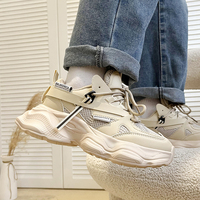 Nouvelles chaussures épaisses au design célèbre, chaussures de marche personnalisées pour hommes, baskets de sport pour hommes