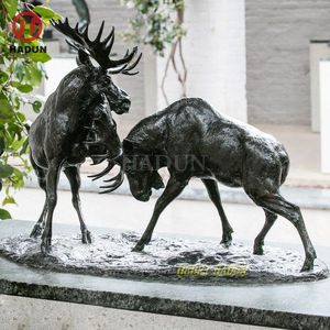 Grande scultura di agende in bronzo da giardino all'aperto - Product Image 1