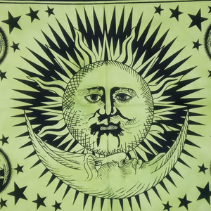 Tapices Gemelos Sol y Luna Verdes, Maravilloso Tapiz de Pared de Algodón, Mantel Estampado Celestial Hippie de Proveedores Indios - Product Image 1