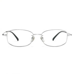 Lunettes de vue Danyang carrées à monture intégrale en titane pur pour femmes 8933, verres PC légers, monture ultra-légère - Product Image 2