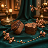Boîte à bijoux personnalisée en noyer, en forme de cœur, style européen, boîte à bagues pour demande en mariage, rangement de bijoux, cadeau, boîte à bagues en bois pour les amoureux