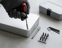 Ensemble d'outils de tournevis multifonction portable, kit de embouts magnétiques professionnels dans un étui rigide compact pour la réparation DIY