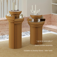 Colonnes de présentation pliables en accordéon à trois niveaux et trois étages, en papier kraft plissé, pour décorations de fête