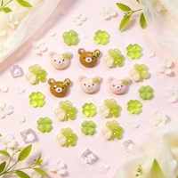 Breloques pour ongles transparentes dégradées en forme de trèfle, accessoires 3D en résine en forme d'ours de dessin animé, décorations porte-bonheur trèfle à quatre feuilles pour nail art