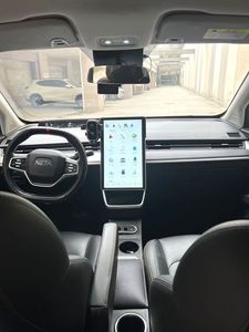 2022 Nezha Auto for <strong>V</strong> Used Compact SUV Electric Chao 400 Lite New Energy Vehicle 310km Range 30-50kWh <strong>Battery</strong> - Product Image 3
