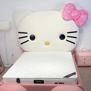 ハローキティ♡シングルパイプベッド 丈夫でスタイリッシュなハローキティのベッド。お子様の快適さと安全の