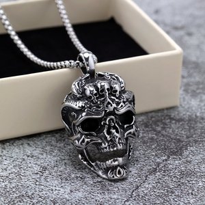 Yunnique-collar con colgante de calavera para hombre, de acero inoxidable, estilo Punk, diseño geométrico asimétrico, joyería de moda - Product Image 1