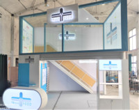 Stand d'exposition modulaire à deux étages en aluminium pour grand salon professionnel