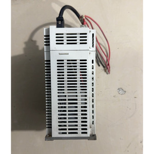 Unidad MR-E-200A-KH003 Usada en Buen Estado MR-E-200A-KH003 Unidad MR-E-200A-KH003 Usada en Buen Estado MR-E-200A-KH003 - Product Image 2