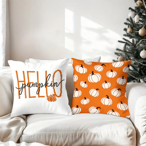 Những chiếc gối trang trí hình bí ngô mùa thu tạo điểm nhấn cho bộ ghế sofa phòng khách ấm cúng với các chi tiết trang trí lễ hội. - Product Image 3