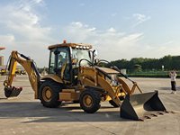Mesin Penggali dan Pemuat Backhoe Loader 8 Ton Efisiensi Tinggi untuk Lokasi Proyek