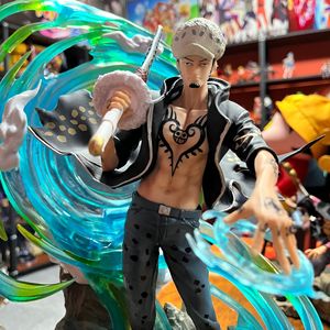 Figurines décoratives de collection lumineuses de haute qualité One Piece <span class=keywords><strong>Trafalgar</strong></span> D. Water Law – Cadeau et décorations d'anime - Product Image 3