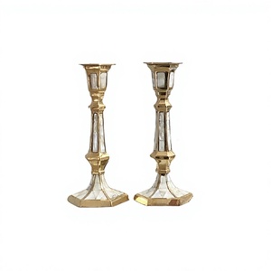 ชุดเชิงเทียนทองเหลือง2ชิ้นสำหรับวางบนโต๊ะในร้านอาหารดีไซน์เนอร์ - Product Image 1