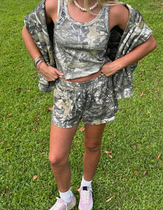 कस्टम लोगो डिजिटल dtg मुद्रण लोचदार छलावरण फसल सबसे ऊपर, महिला टैंक में सबसे ऊपर स्लीवलेस लघु कैमियो महिलाएं - Product Image 3