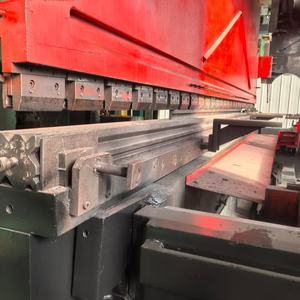 Cintreuse automatique d'occasion 3200 mm en acier inoxydable à prix abordable avec système CNC TP10S pour tôles, haute productivité - Product Image 3