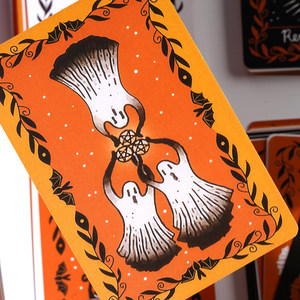 Joyeux Halloween : Jeu de cartes de tarot en papier, un divertissant jeu de table - Product Image 2