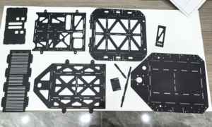 Độ chính xác cao <span class=keywords><strong>CNC</strong></span> gia công dịch vụ cho sợi carbon tấm <span class=keywords><strong>CNC</strong></span> cắt Drone cánh tay khung - Product Image 5