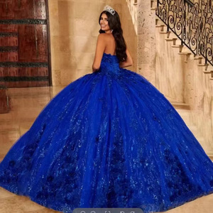 Vestidos de Quinceañera Azul Rey Estilo Charro, Vestido de Gala con Hombros Descubiertos, Tul con Flores, Vestidos Mexicanos Hinchados para Dulces 16 Años, Vestidos de 15 Años Personalizados - Product Image 2