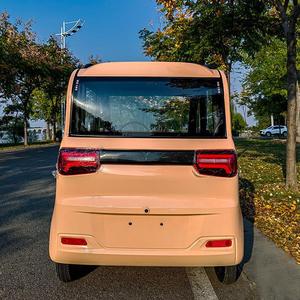 Mini Tram de Nova Energia Elegante e Charmoso com 4 Portas e 4 Assentos, Espaçoso e Confortável para o Uso Diário - Product Image 6