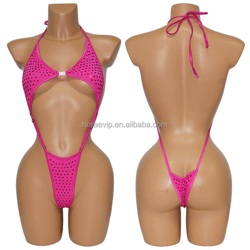 สีชมพูร้อน