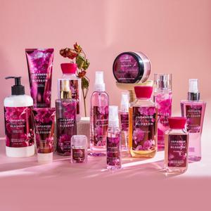 Set di <span class=keywords><strong>Prodotti</strong></span> per la Cura della Pelle all'Ingrosso: Gel Doccia, Bagnoschiuma, Lozione Corpo Idratante - Product Image 4