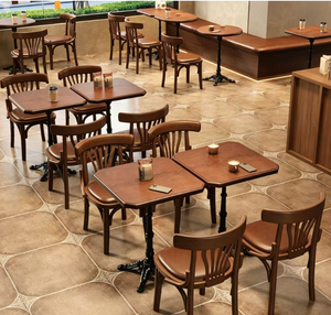 Ensemble de mobilier de luxe moderne en bois massif avec chaises et banquette de restaurant, structure métallique pour hôtels, cafés et bistrots - Product Image 3