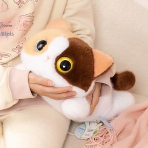 En gros, Peluche chat aux grands yeux Sete Dudu authentique, en position allongée, en tissu peluche courte et calicot, rembourrée de coton PP - Product Image 4