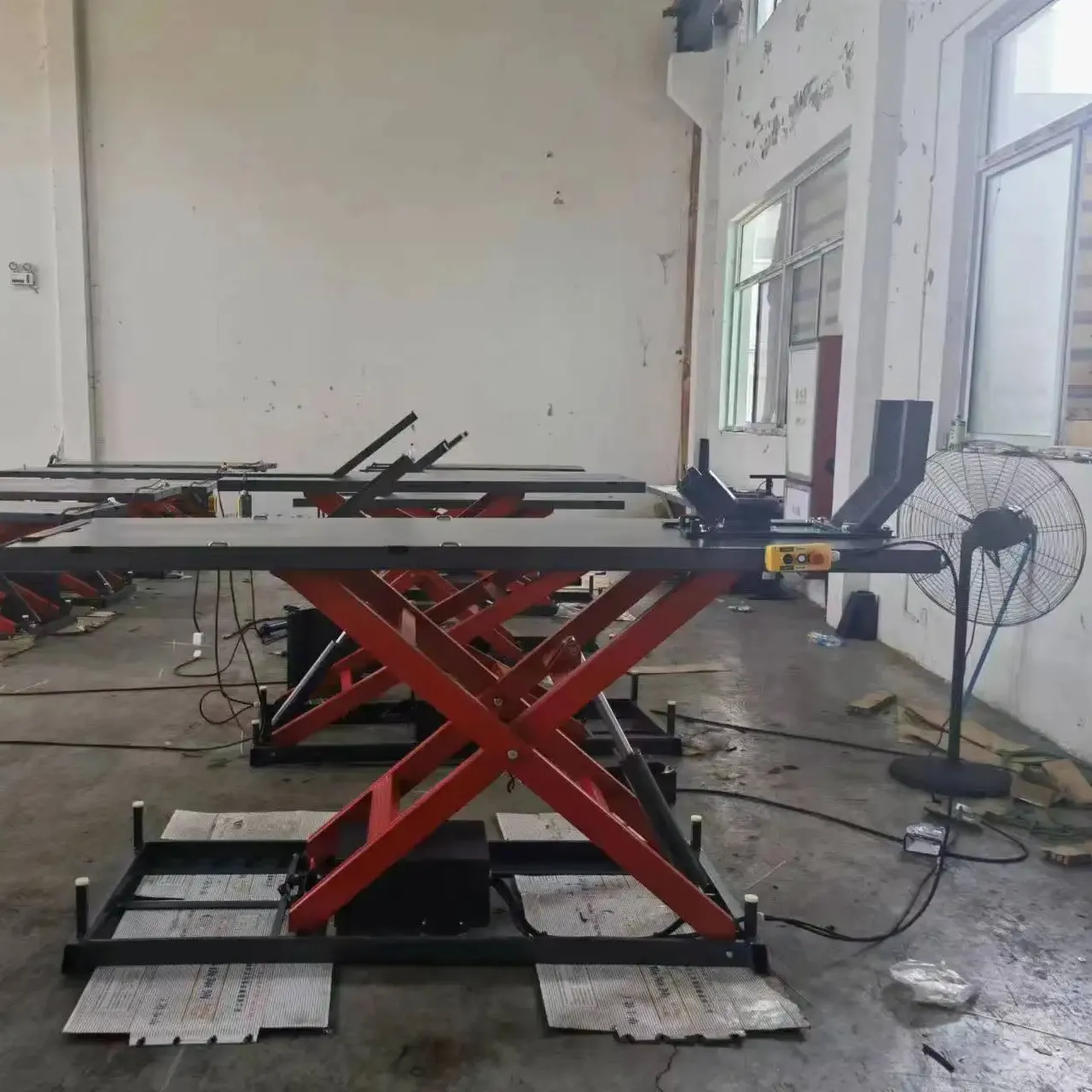 Lowest Price Lifter Hydraulic Electric Motorcycle Lift Table Platform For Car Garage Equipment