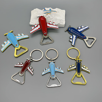 Porte-clés décapsuleur personnalisé en forme d'avion, en métal émaillé, pour souvenir de voyage ou cadeau promotionnel