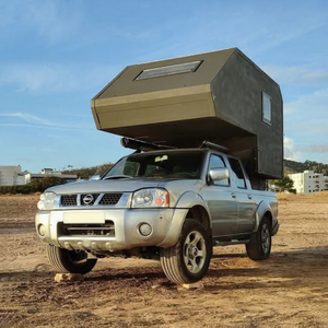 Autocaravana Todoterreno de Tamaño Mediano para 4 Personas y Camioneta con Techo Rígido - Product Image 2