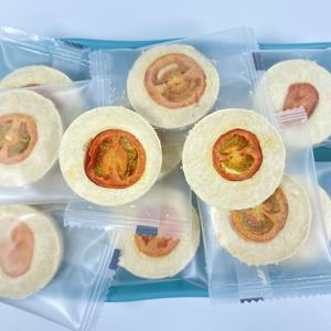 ביסקוויטים עגולים מבשר עוף טרי עם עצמות, חטיפי חתולים סיטונאיים, פרסים לאימון חתולים, חטיפים לחתולים בכמויות גדולות, שירות OEM/ODM - Product Image 3