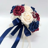 Bouquet de mariée de luxe bleu marine et bordeaux, roses en mousse avec accent en strass pour mariage