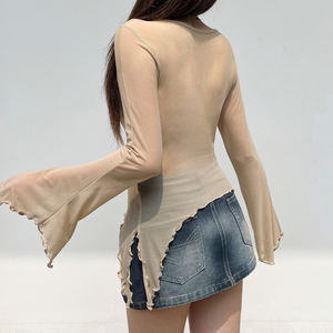 Camiseta de manga larga con estampado floral vintage para mujer, nueva llegada, corte irregular, transparente, transpirable, de malla, ajustada, sexy, con cuello en V - Product Image 6